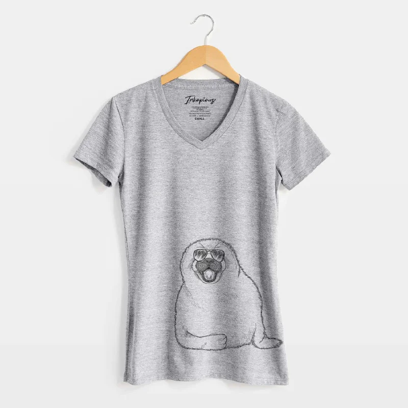 Aviator Bub the Harp Seal - Women's V-neck Shirt -- Basic T-Shirt Crew Neck Short Sleeve