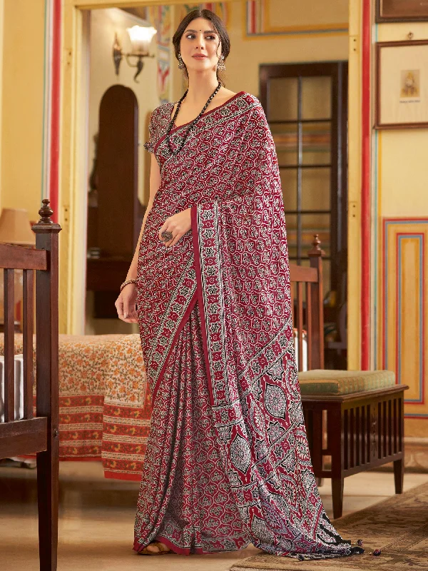 Women's Crepe Red Printed Designer Saree With Blouse Piece Double-Layered Blouse