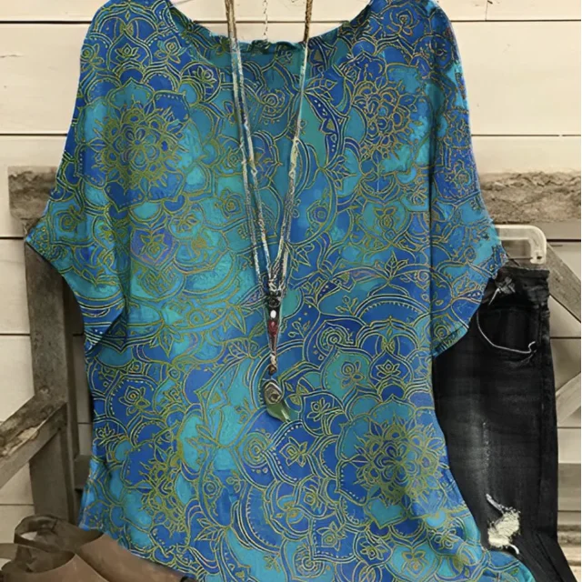 Loose Round Neck Short-sleeved Shirt-- Lace Blend Ribbed Blend Corduroy Blend