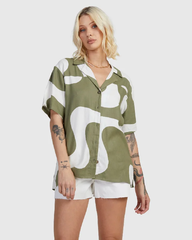 Waves Overshirt Short Sleeve Top - Agave-- Fitted T-Shirt Seamless Stretchy