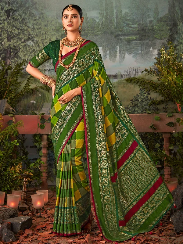 Women's Silk Blend Green Printed Designer Saree With Blouse Piece Classic White Blouse