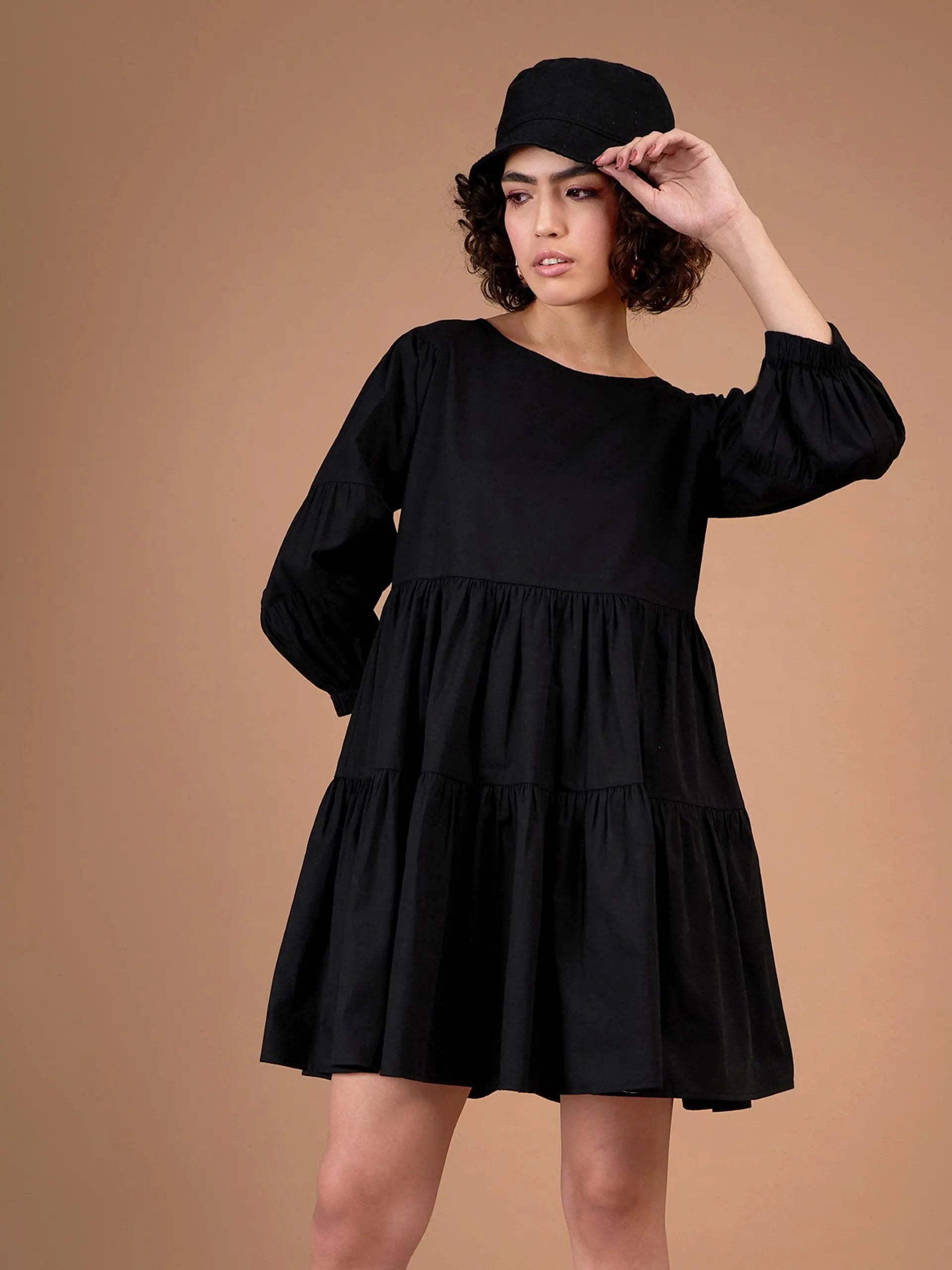 Women Black Poplin Drop Shoulder Tiered Mini Dress Fashionable Mini Dress with Slits
