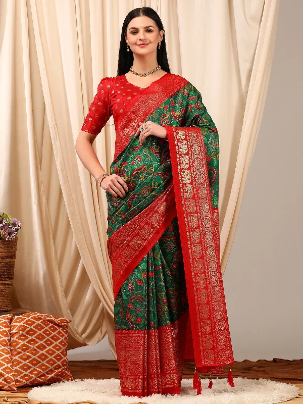 Women's Cotton Blend Green Printed Designer Saree With Blouse Piece Vintage Lace Blouse