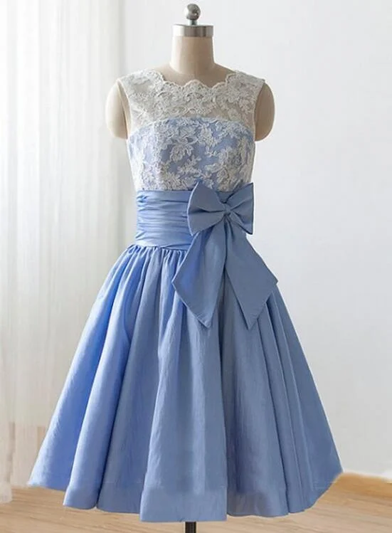 Light Blue Illusion Neckline Lace A-Line Short Wedding Party Dress, Bridesmaid Dress with Ribbon Tunics Polka dots
