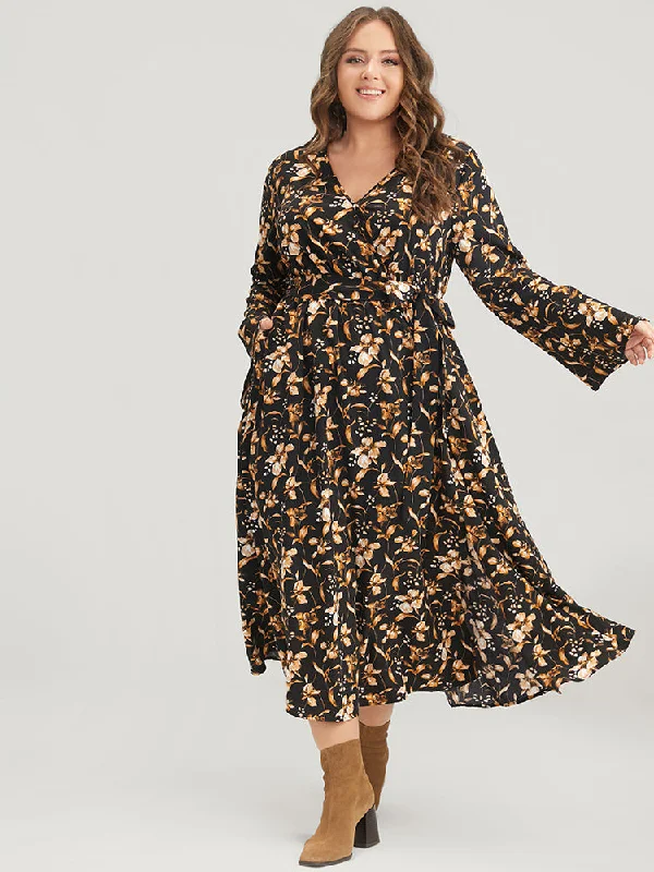 Floral Pocket Bell Sleeve Belted Split Flutter Dress Tunics stripes playful