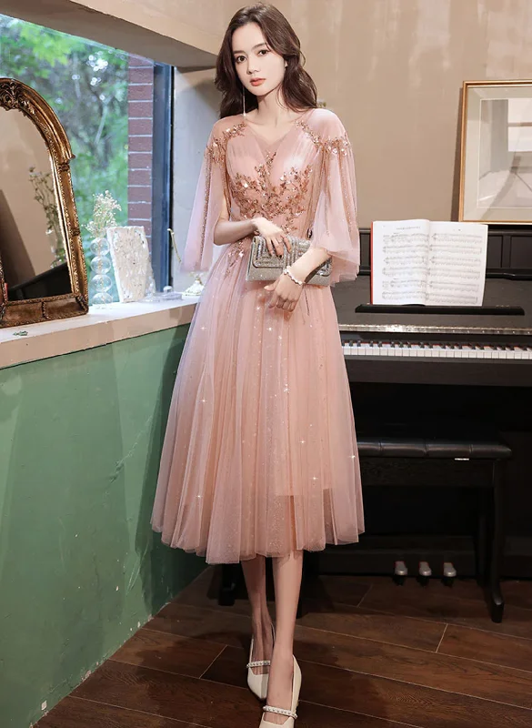 Pink Tulle Beaded Tea Length Wedding Party Dress, Pink Tulle Short Homecoming Dress Boatneck Modish Everyday