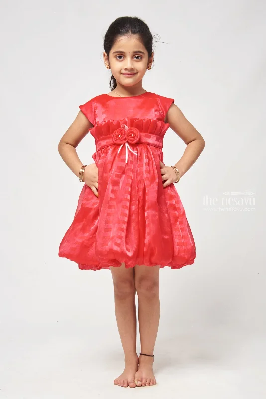 Elegant Chiffon Dress Sleeveless Elegance with Draped Detailing Tunics Ceremony elegant