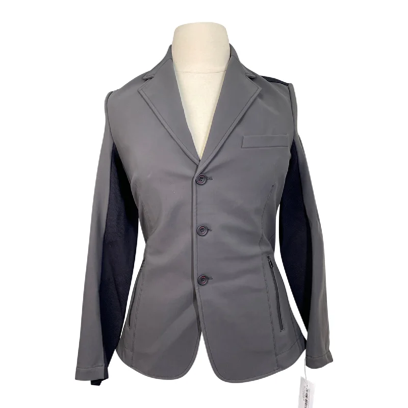 Cavalleria Toscana Tech Zip Knit Show Jacket in Black/Grey - Women's IT 48 (US 16) Zippered Front Buttoned Front Snap Front