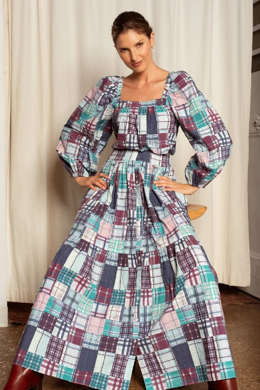 Mimi Skirt - Check pleated skirt texture