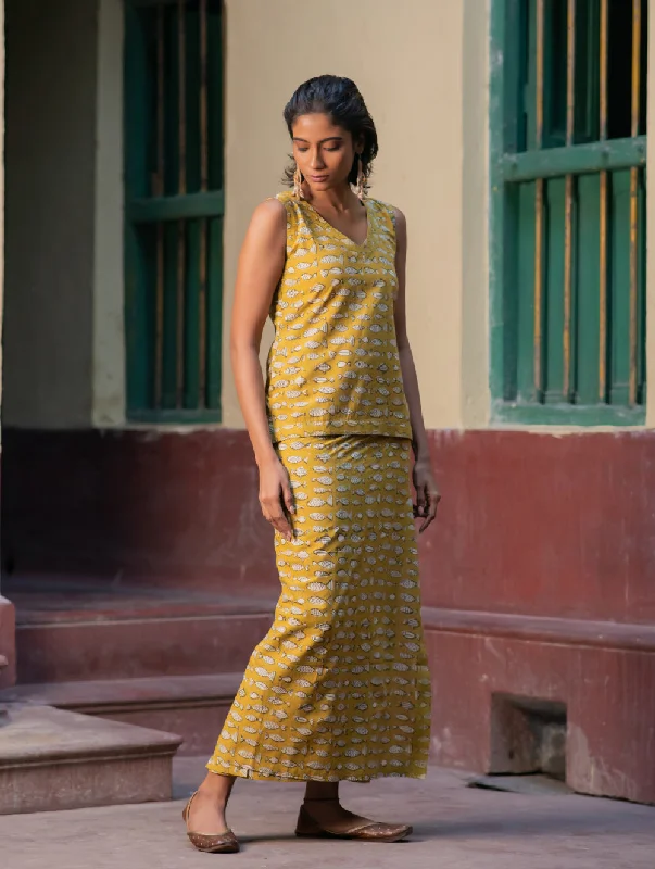 Matsya. Bagru Handblock Printed Wrap Skirt & Top Set athletic skirt fit