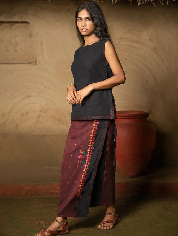 Handwoven Elegance. Kashida Pattu Cotton Wrap Skirt & Top Set - Black & Wine lace skirt romantic