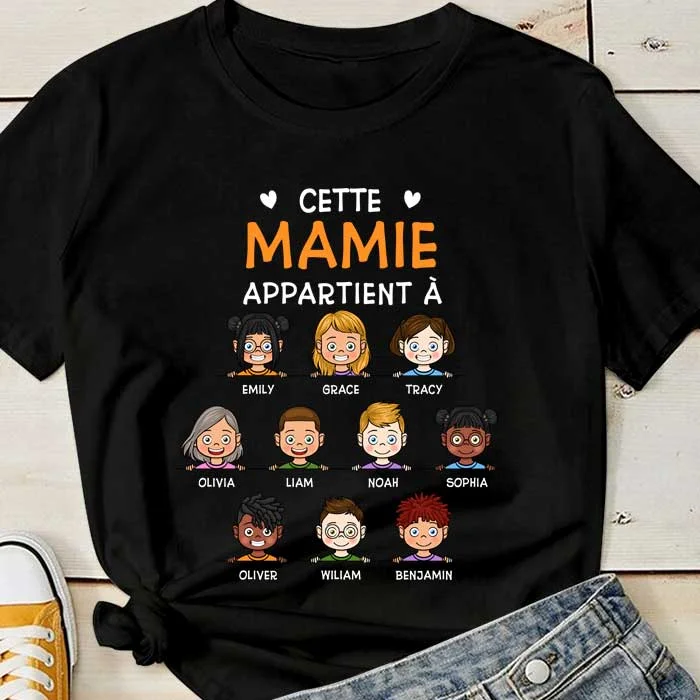 Cette Mamie Appartient À - Personalized Unisex T-Shirt