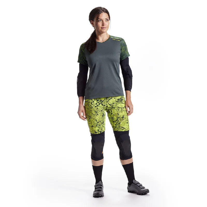 Women's Summit Shell Shorts