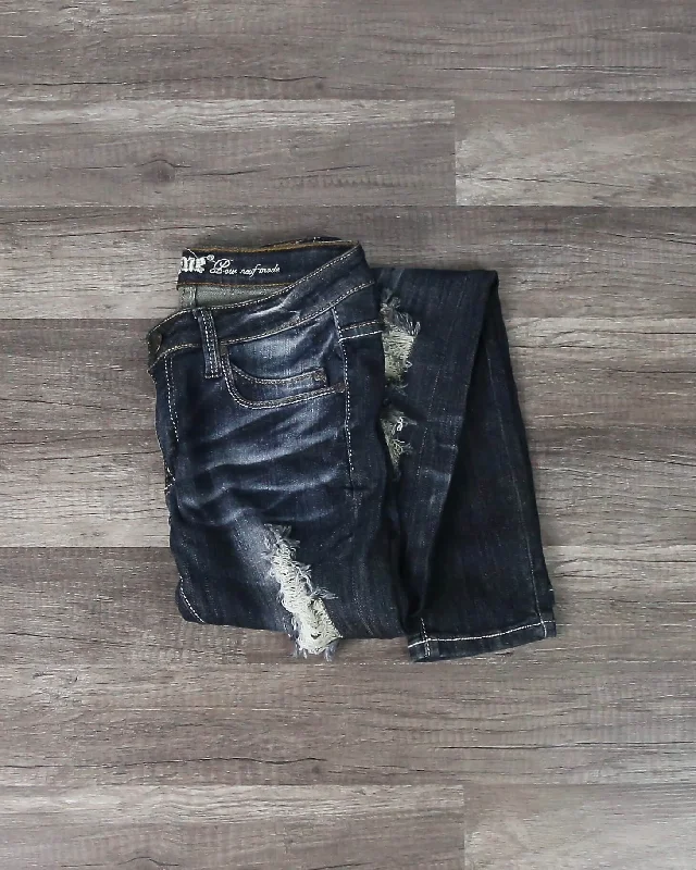 Distressed Skinny Jeans in Dark Denim