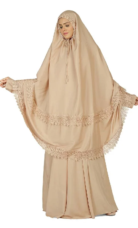 Women's Islamic Biege Prayer Dress/Burqa Set