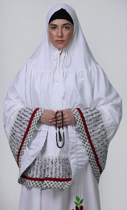 Women's White Embroidered Prayer Dress