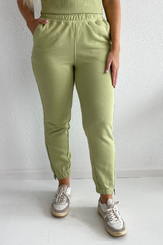 Zip Bottom Classic Jogger Set